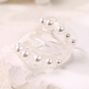 Clear Resin Pearl Accent Ring - White Pearls